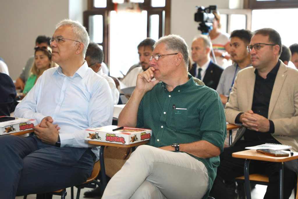 Veteriner hekimler Mudanya’da buluştu