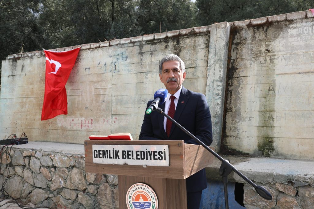 Gemlik Belediyesi’nden çiftçiye destek